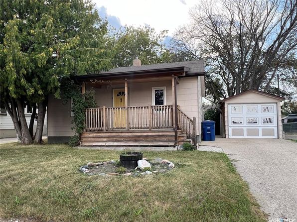 614 Main STREET, Esterhazy, SK S0A 0X0