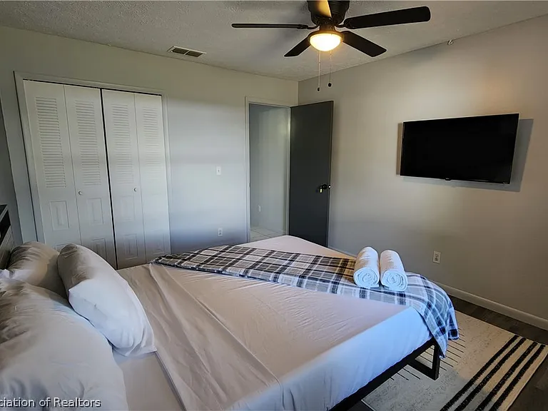 4428 Mercado Dr — Photo 12