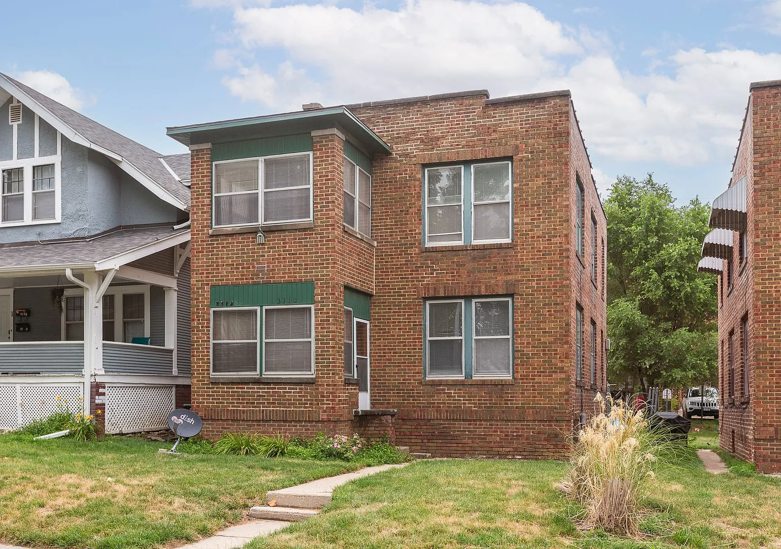 3310 / 3312 Jackson St Duplex — Photo 2