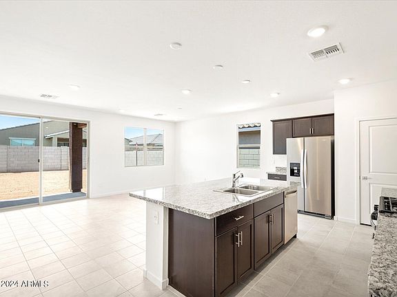 3rd image of 41595 W Sonoran Trail