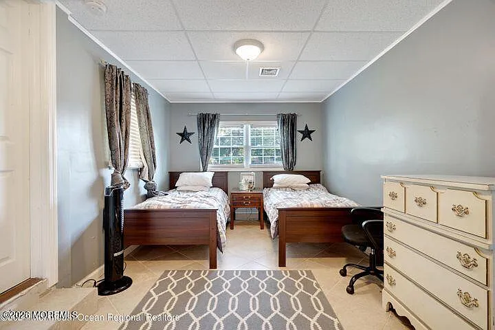 81 Berry Pl — Photo 5