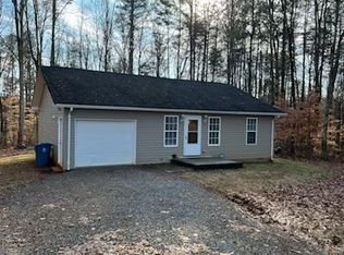 305 Country Ln, Mocksville, NC 27028