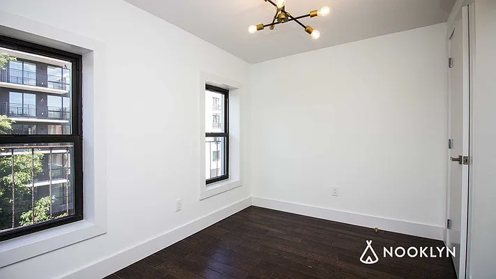 Rented by Nooklyn NYC LLC | media 20