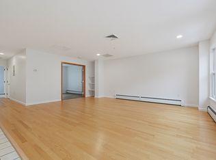 1 Davenport St APT 8, Cambridge, MA 02140