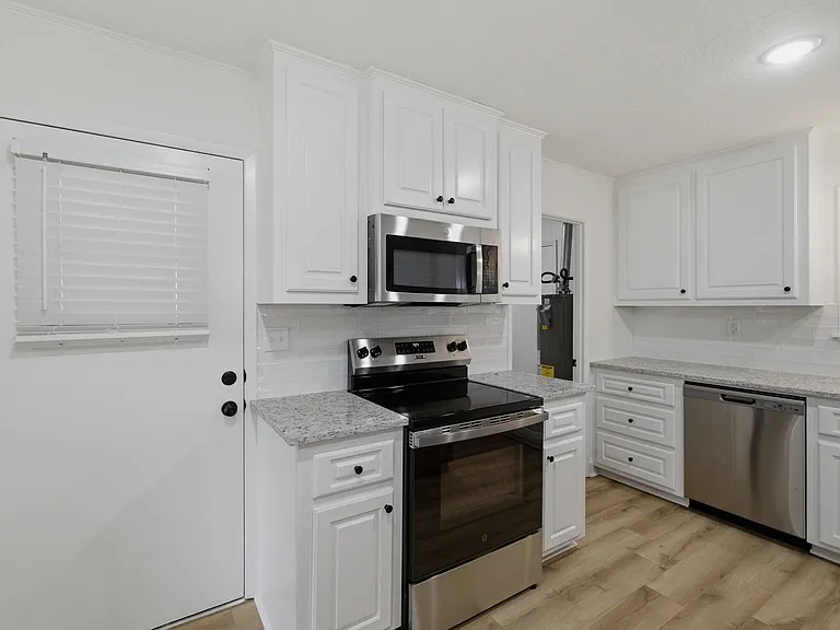 34 Prine Cir — Photo 4
