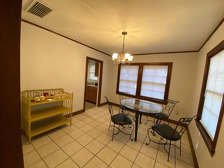 123 NW 20th Dr — Photo 7