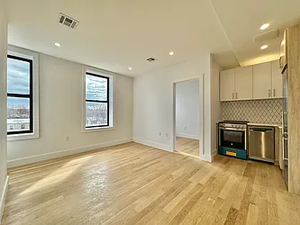 Rented by Simply Brooklyn Realty Inc