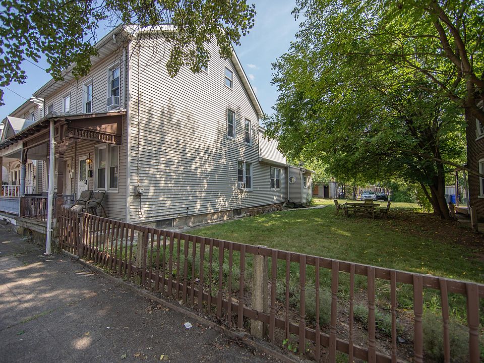 1st image of 430 Beech St