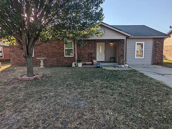 322 S Hominy Ave, Skiatook, OK 74070
