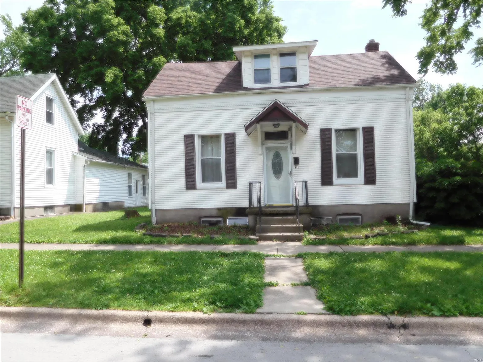 1000 13th St photo 1