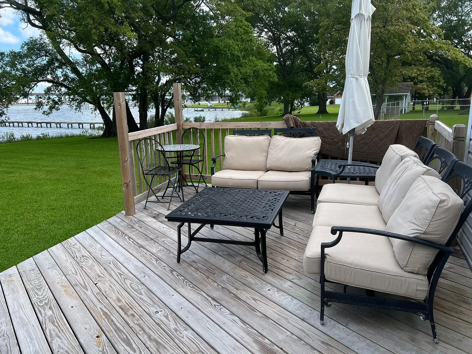 55 Greenbrier Rd — Photo 3