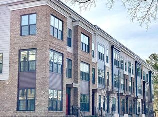 7393 Blade Dr, Falls Church, VA 22042