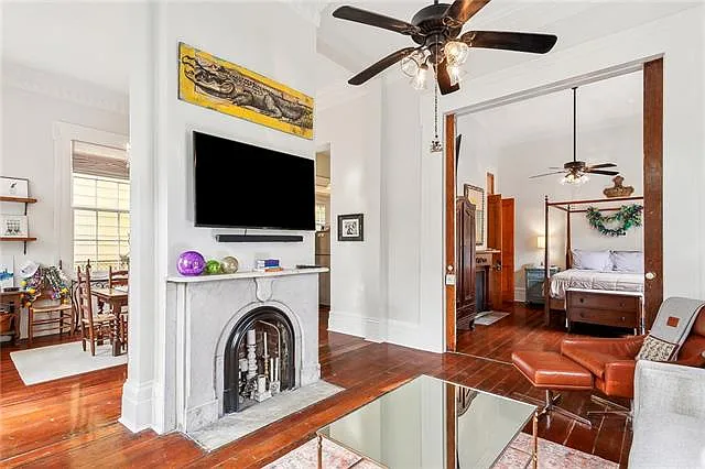 1461 Annunciation St #A — Photo 2