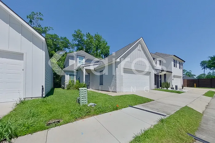 Building Photo - 6410 Roux Dr