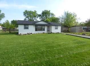 815 W New Monee Rd, Crete, IL 60417