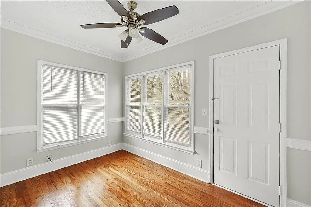 3 bed, 3.0 bath, 1666 sqft, $2,150 — Photo 4