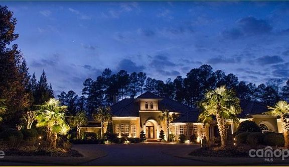 2nd image of 2078 Kings Manor Dr