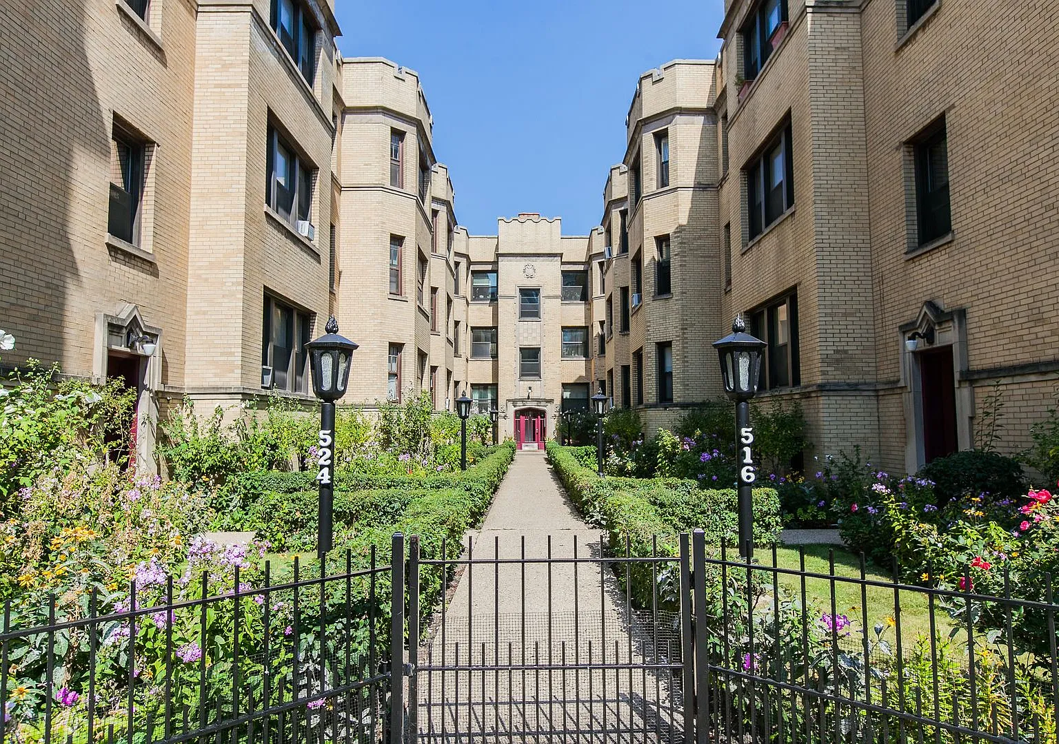 Diversey — Photo 1