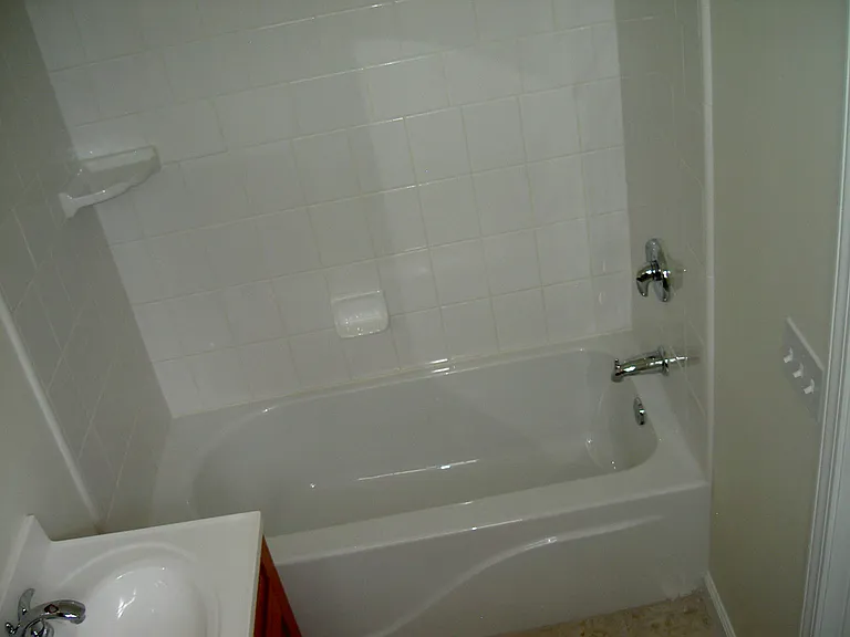 406 E 38th St #B — Photo 5