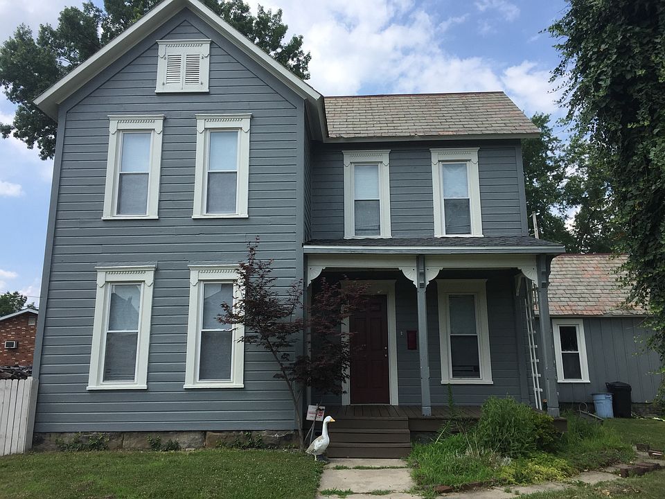 1st image of 545 Ray Ave NW