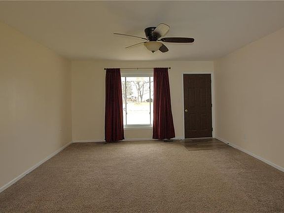 2nd image of 282 Sherwood Dr
