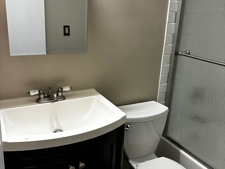 405 Main St #2 — Photo 1