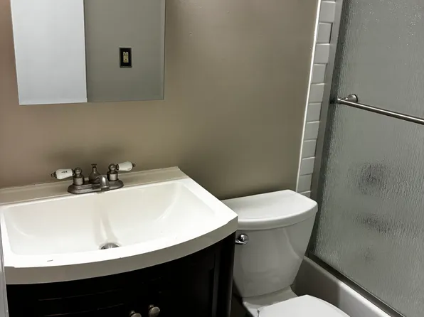405 Main St Floor 2, Reisterstown, MD 21136