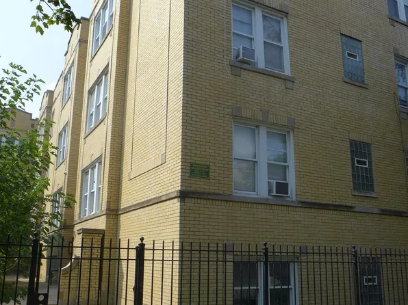 2050 Kostner, 2048 N Kostner Ave APT 3B, Chicago, IL 60639