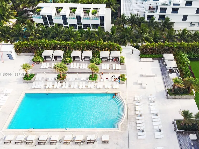 2301 Collins Ave #1507 — Photo 30