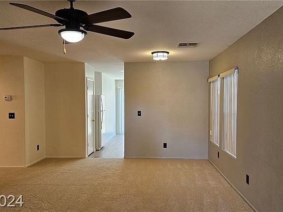 3rd image of 11192 Sandrone Ave