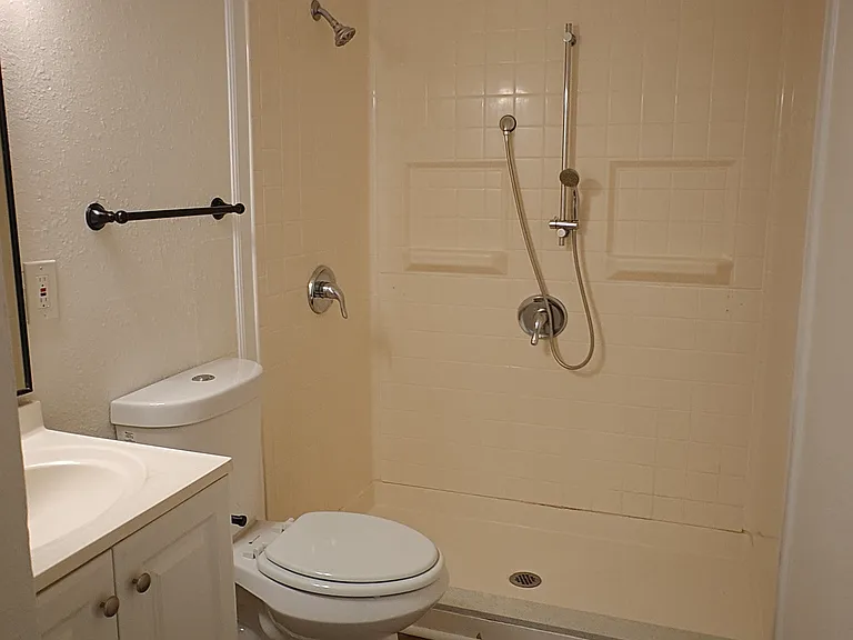 4931 Yew Ln SW — Photo 17