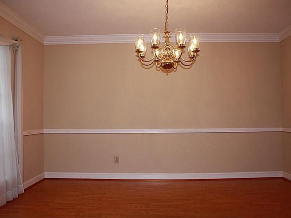 2nd image of 11910 Fawnview Dr
