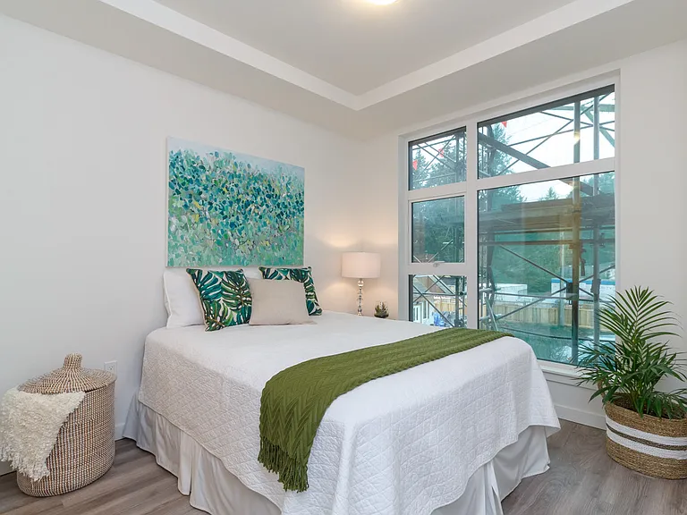 821 Hockley Ave — Photo 7