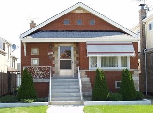 6819 S Komensky Ave, Chicago, IL 60629