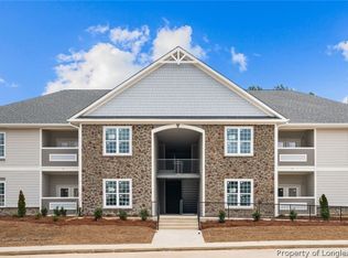 260 Gallery Dr #302, Spring Lake, NC 28390