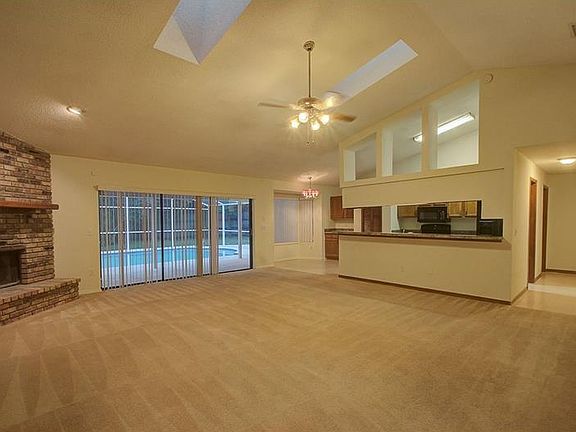 3rd image of 5712 Cedar Pine Dr