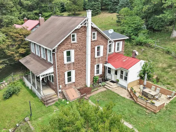 868 Wyomissing Rd, Mohnton, PA 19540