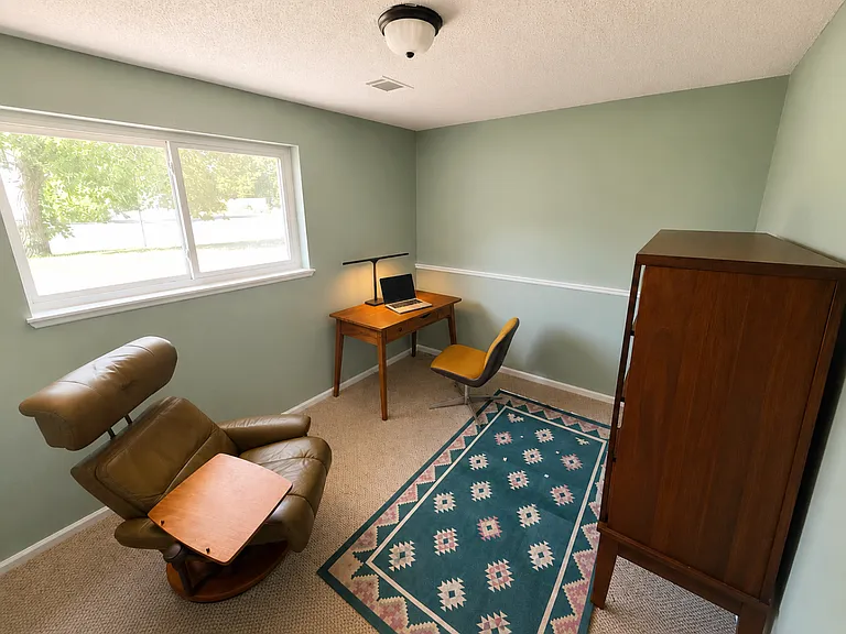 801 Wagonwheel Dr — Photo 10