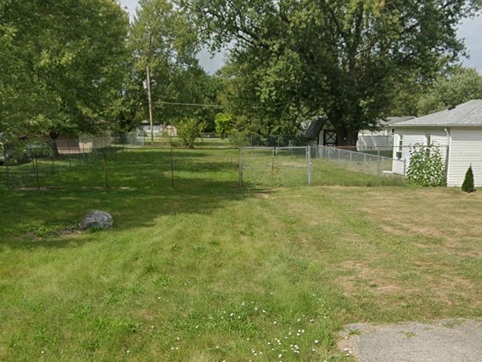 1st image of 3250 Fisher Rd
