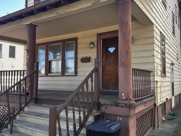 7 Whitman Ave, East Orange City, NJ 07017