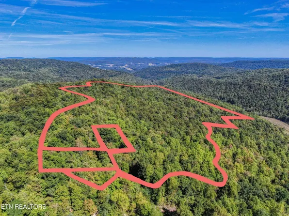 655 Dry Creek Rd, Byrdstown, TN 38549