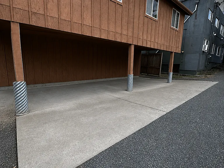 736 E 18th Ave — Photo 12