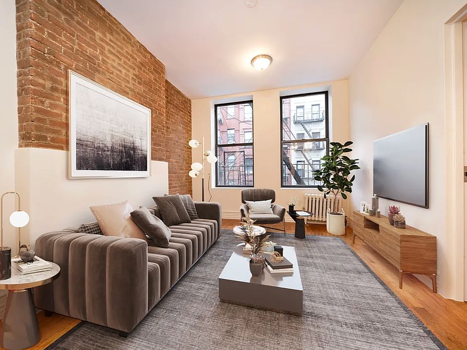1st image of 10 W 103rd St APT 1E