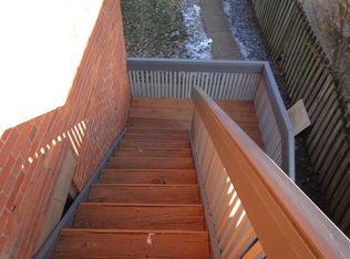 834 Summit St #17815859, Columbus, OH 43215