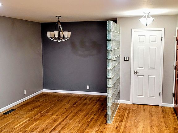 Front Entry/Dining Room