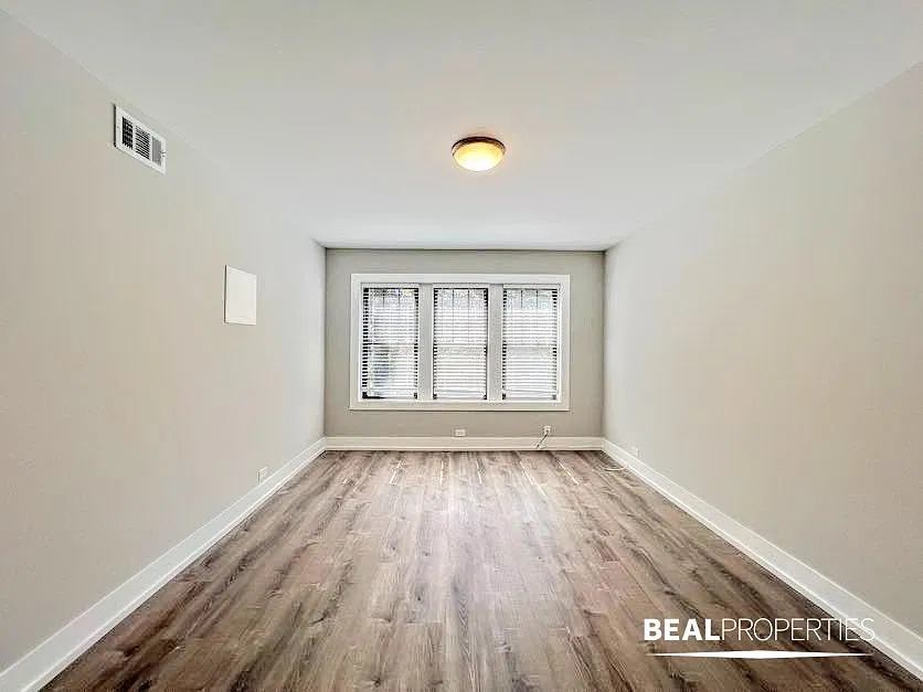 maple1128 — Photo 1