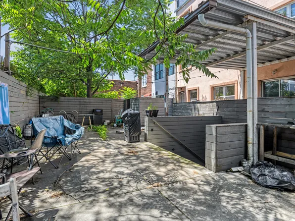 20 Starr Street image 26 of 27