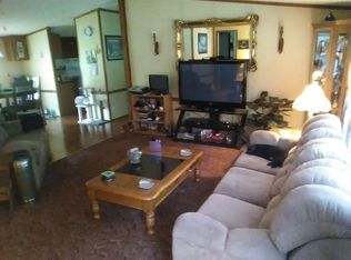 140 Shade Tree Ln, Stuart, VA 24171