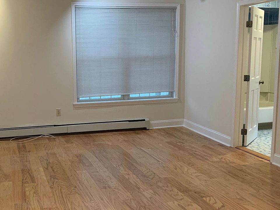 1st image of 116-06 85th Ave