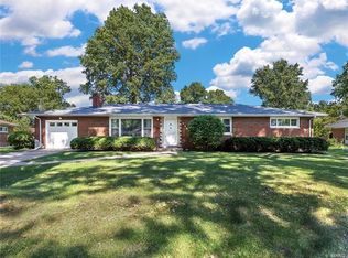 2497 Waterman Ave, Granite City, IL